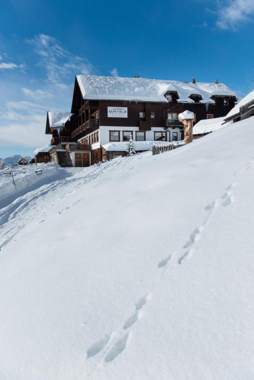 Sattleggers Alpenhof & Feriensternwarte Hotel Greifenburg Ngoại thất bức ảnh